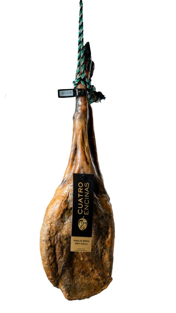 Paleta Ibérica de Bellota 100% Cuatro Encinas, elaborada en la dehesa extremeña con curación tradicional y sabor gourmet premium.